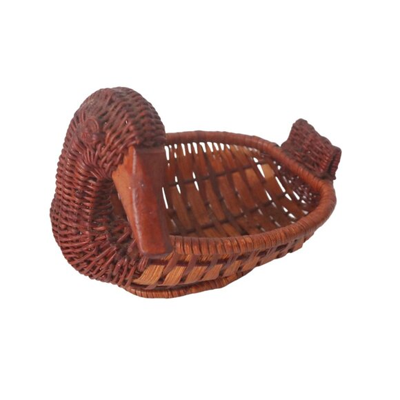 Vintage Wicker Ducks Geese Baskets Wooden Beaks Set Of 3 - Picture 3 of 7